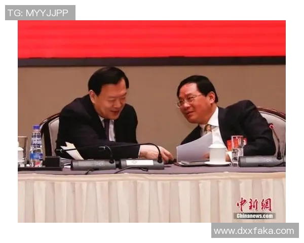 李强专访：从青涩少年到羽毛球冠军的奋斗与成长之路