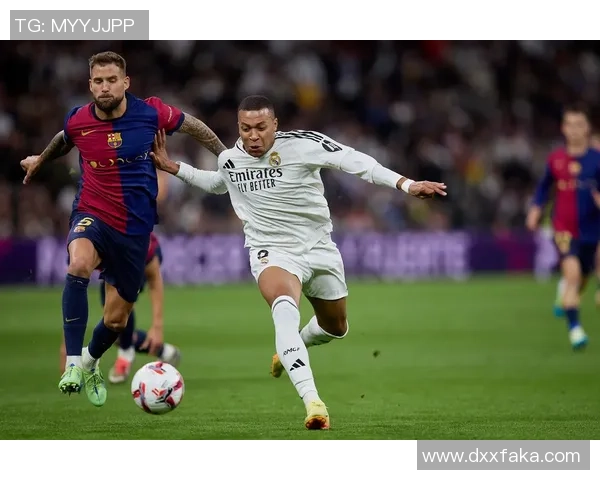 炫耀财富的足球明星们如何在场内外引领奢华生活方式